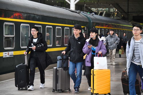 目击2020春运首日丨39万人从上海出发 申城暖心志愿服务行动同日启动